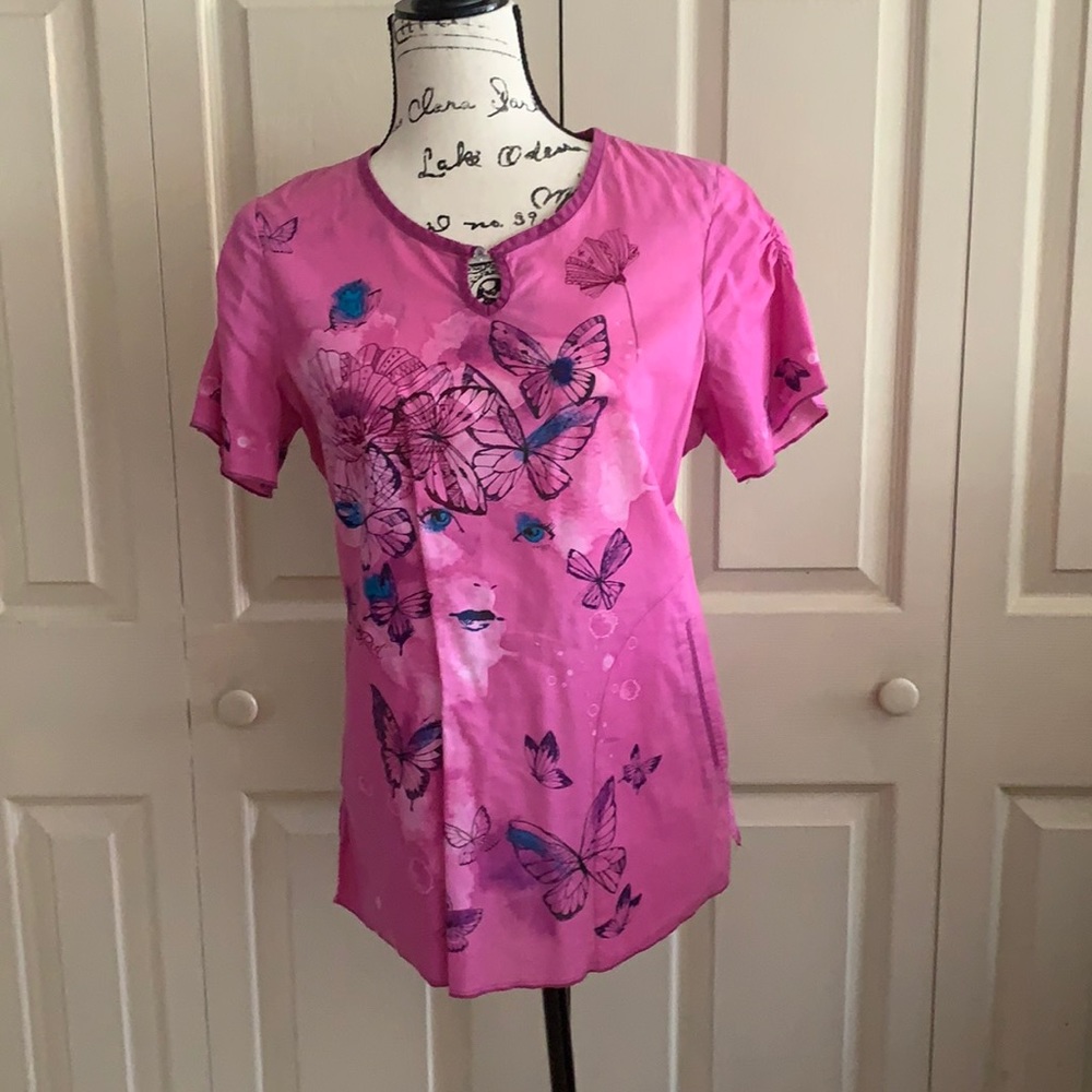 Scrub top
